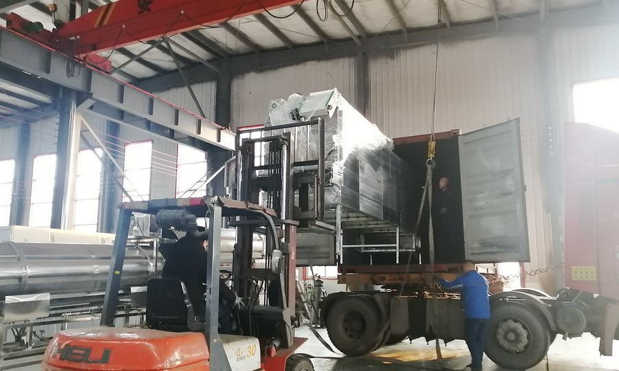 Bread crumbs drying machine